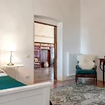 Sofia 1714 Villa